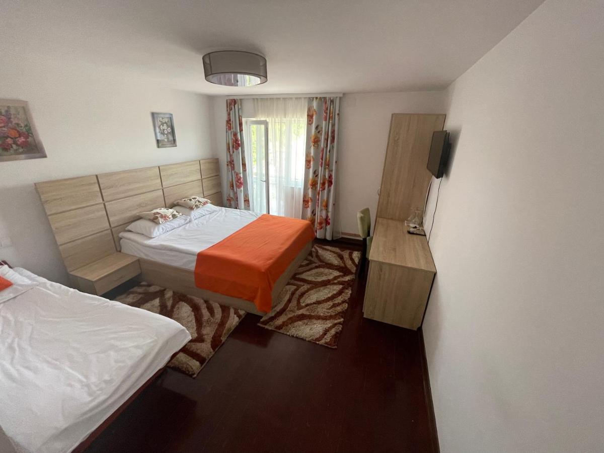 Vila Club Dioda Cicanesti Buitenkant foto