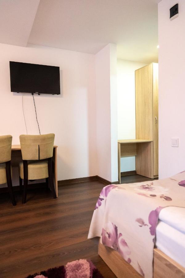 Vila Club Dioda Cicanesti Buitenkant foto